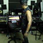 Akai Mpcx  Laying  Soul  R&B Vocals &  Beat Making