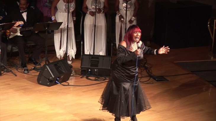 Brenda Holloway performs, and is inducted into, the R&B Music Hall of Fame