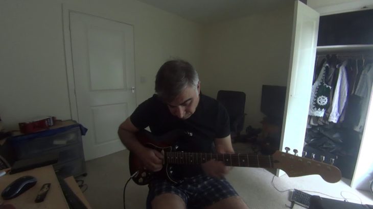D Minor Pentatonic scale with passing notes for Smooth R&B.