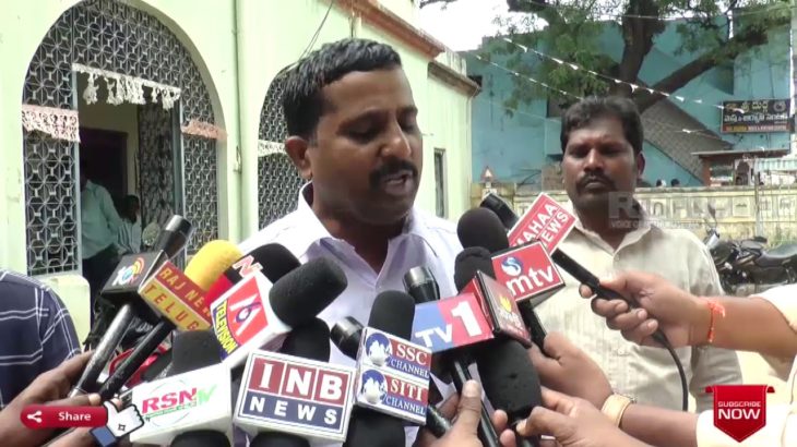 సంగారెడ్డి| R&B ఎగ్జిక్యూటివ్ ఇంజనీరింగ్ ఆఫీస్ ఎదుట కాంట్రాక్టర్ అత్మ్హహత్య యత్నాం || RSNTVTelangana