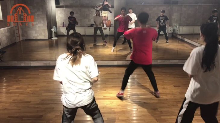 【八王子校】金曜日　Ryoga先生　R&B HIP HOP (入門)