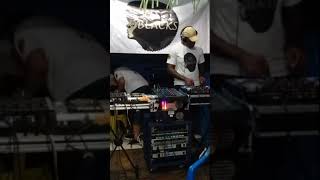 SET MODERN R&B
