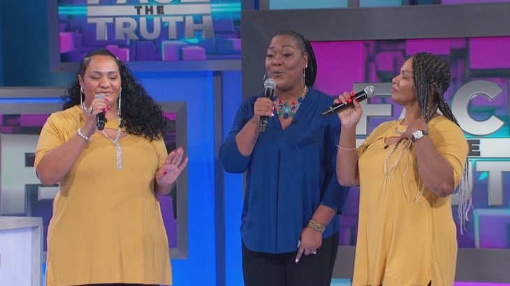 Watch as R&B Trio Black Gold Performs on Stage