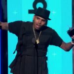 Chris Brown Wins Fandemonium & Best Male R&B/POP