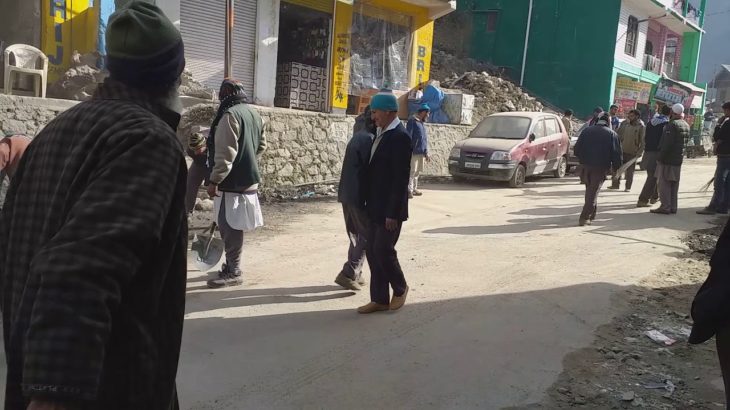PWD R&B ki tarif se Khara main safaie abhyan