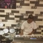 R&b.  Coba main