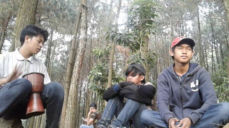 Letto sandaran hati(cover R&B)KEREN!!!