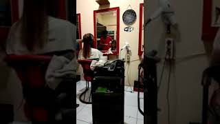 R&B salon