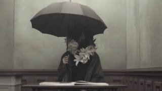 米津玄師　MV「サンタマリア」