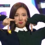 TWICE「TT」（2016年11月4日放送「M COUNTDOWN」）