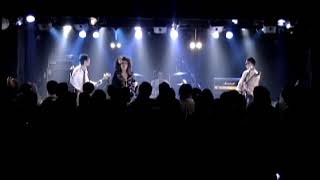 大阪のインディーズバンド「ピトシャン・ピトショ」のライブ