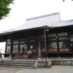 テクノ音楽法要でお寺に親しんで