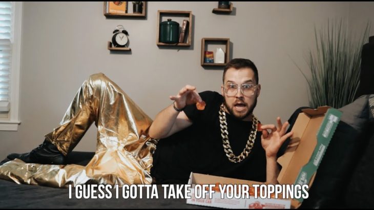 I made a 90s R&B love song about pizza. “I Knead Your Love” [Official Video]