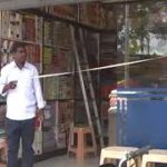 పట్టణంలో రోడ్డు విస్తరణ కోసం కొలతలు నిర్వహించిన R&b మరియు మున్సిపల్ శాఖ అధికారులు