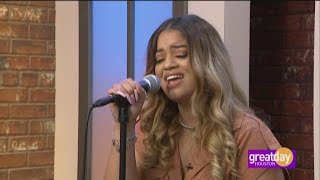 R&B Princess JaeRene performs newest single