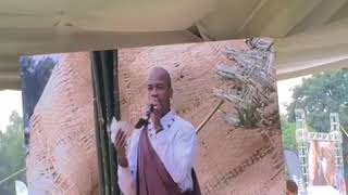 #Neyo R&b singer yita ingagi izina 😅 Neyo naming a baby gorilla very fun