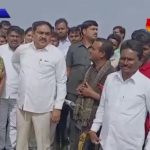 యాదాద్రి జిల్లా, మూట కొండూరు r&b మార్గంలో  //25.11.2019//TV NAYAN NEWS//