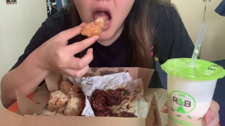 Wingstop Boneless Fried Chicken MUKBANG ASMR + R&B Cream Cheese Milk Tea | 炸鸡翅吃播 + 芝士奶茶