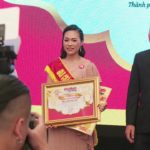 R&B VIỆT NAM NHẬN BẰNG VINH DANH THƯƠNG HIỆU TIÊU BIỂU VIỆT NAM HỘI NHẬP