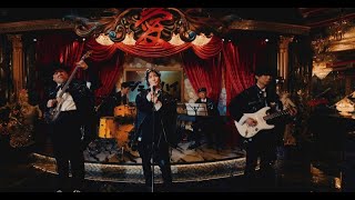 新着- ジェニーハイの最新曲「クラシックハイ」のミュージックビデオがYouTubeで公開された。